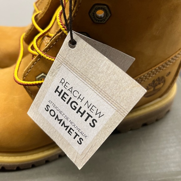 Timberland - Size: 6.5 - Brand new in box - Picture 7 of 8